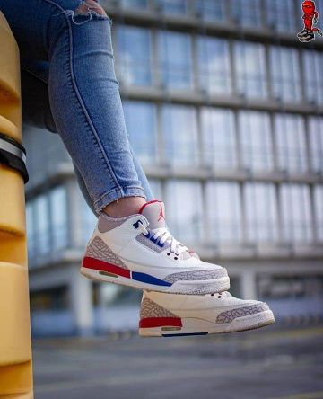 Jordan 3 Retro International Flight sur le compte Instagram de @laced_differently