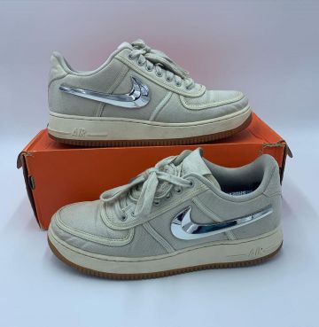 Air Force 1 Low Travis Scott Sail sur le compte Instagram de @shoegod12