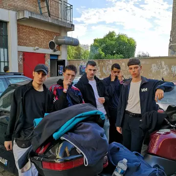 Veste Helly Hansen sur le compte Instagram de @lascoltf