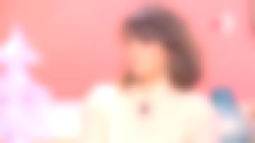 La blusa de viscosa y seda estampada de Faustine Bollaert en Ça comienza aujourd'hui del 12/2019