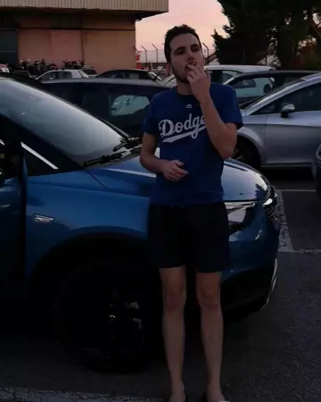 T-Shirt Los Angeles Dodgers sur le compte Instagram de @lascoltf