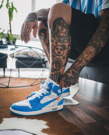 Jordan unc ow de la cuenta de Instagram de @aj1squad