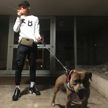 Camiseta de manga larga Oboy Nike SB en la cuenta de Instagram de @oboykingshit
