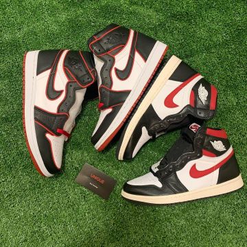 Jordan 1 Retro High Bloodline en la cuenta de Instagram de @unique.chicago