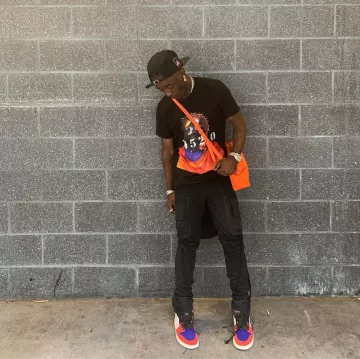 Jordan 1 Retro High Aleali May Court Lux (W) usado por Lil Uzi Vert en su publicación de Instagram @liluzivert