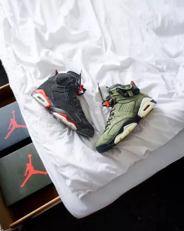 El Jordan 6 Retro Black Varsity Red en la cuenta de Instagram de @carlkho_