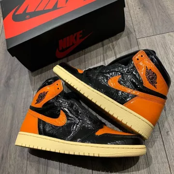 Sneakers Jordan 1 Retro High Shattered Backboard 3.0 en la cuenta de Instagram de @sneakersfromtom