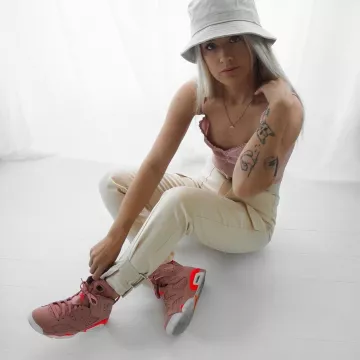 Air Jordan 6 Aleali May worn by helsoe on the account Instagram of @helsoe 