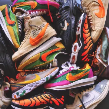 Nike cardigan ld waffle green multi on the account Instagram of @yokickz