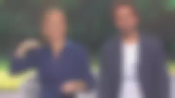 La combinaison col classique zippée Bleue de Maya Lauqué dans La Quotidienne le 16.12.2019