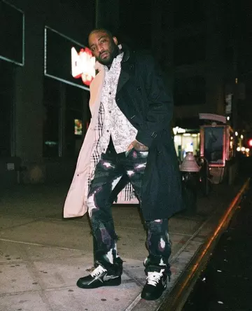Les sneakers Air Force 1 '07 Virgil x MoMA de Younglord sur le compte Instagram de @asapbari