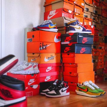 Nike react 87 sail light on the account Instagram of @yokickz