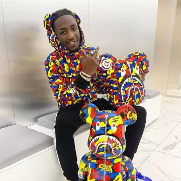 Bape Shark x MedicomToy of Kodes on the account Instagram of @kodes7binks
