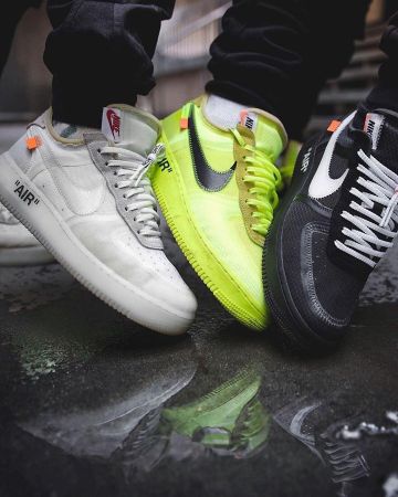 La paire de Nike Air Force 1 Low Off-White Volt sur le compte Instagram de @boostenemy