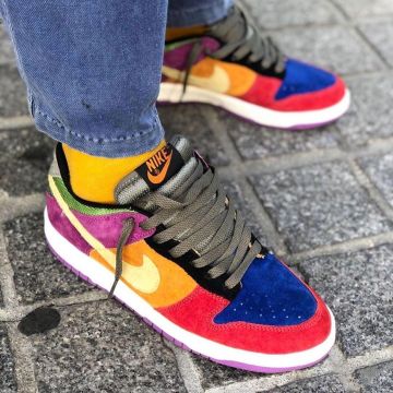 Nike Dunk Low Viotech (2019) on the account Instagram of @sneakerfreakermag