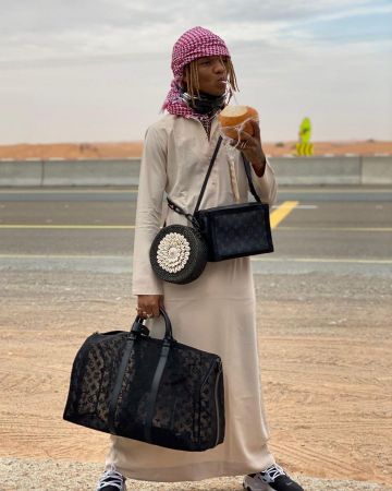 Bolso Louis Vuitton Transparent Black de Swae Lee en la cuenta de Instagram de @swaelee