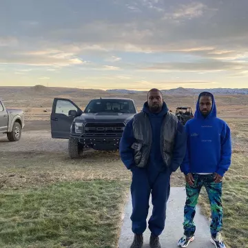 Yeezy Boost 700 Wave Runner de Big Sean sur le compte Instagram de @bigsean