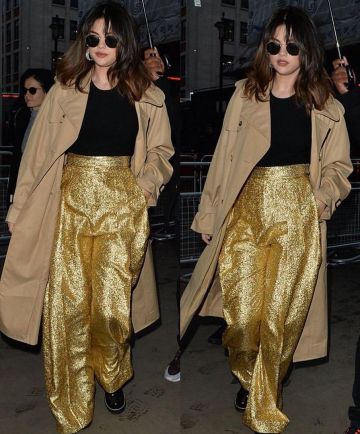 Pantalon doré de Selena Gomez sur le compte Instagram de @selsstreetstyle