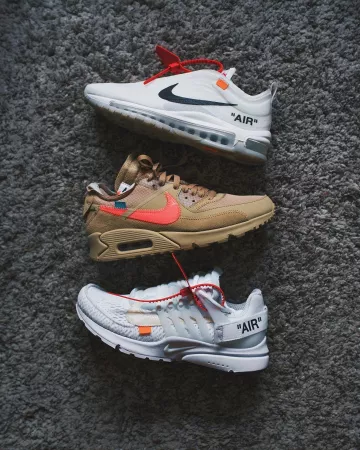Air Max 90 OFF-WHITE Desert Ore en la cuenta de Instagram de @kicksonmyfeet_