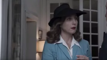 The hat vintage black Janot Reichenbach (Elsa Zylberstein) in I dream only of you