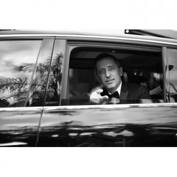 Bow tie by Gad Elmaleh on the account Instagram of @gadelmaleh