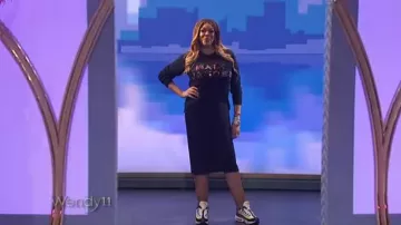 Runway marc jacobs Ribbed Stretch-Lurex Pen­cil Skirt worn by Wendy Williams on The Wendy Williams Show December 13, 2019