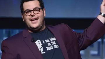 Disney interview "I Had Friends On That Death Star" of (Josh Gad) in Star Wars: The Rise of Skywalker