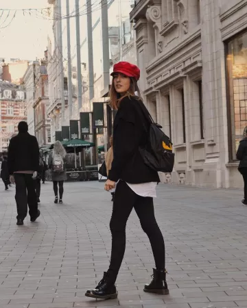 Sombrero de panadero de tela Topshop de Anna Ferrer Padilla en la cuenta de Instagram @annafpadilla