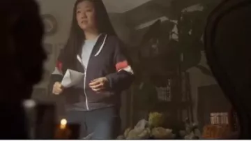 Black Hood­ed Sweater worn by Alice Kwan (Sherry Cola) in Good Trouble Season 2 Episode 9