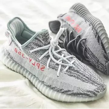 Adidas yeezy outlet yebra instagram