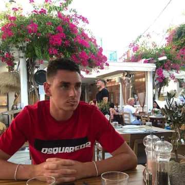 CACI dsquared2 de Anthony Caci sur le compte Instagram de @the_titicaci