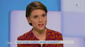 The shirt Cesaire right printed flowers collar of Mélanie Taravant in C to say