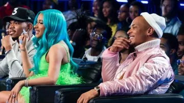 White beanie of T.I. in Rhythm + Flow (S01E06)