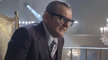 Robe shirt porté par Russell Bufalino (Joe Pesci) dans L'Irlandais