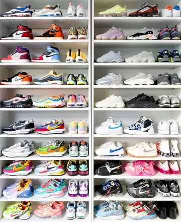 Air Max 97 Neon Seoul on the account Instagram of @thesneakerarchive