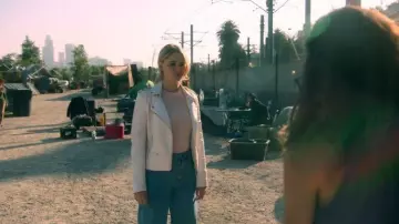 Madewell Bleu Wide Leg Crop Jeans worn by Molly Hernandez (Allegra Acosta) in Marvel's Runaways Season 3 Episode 5