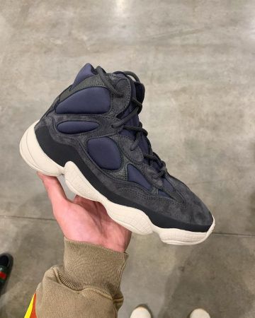 Adidas Yeezy 500 High Slate en la cuenta de Instagram de @roszko_72