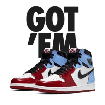 Jordan 1 Retro High Fearless UNC Chicago en la cuenta de Instagram de @roszko_72