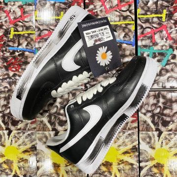 Air Force 1 Low G-Dragon Peaceminusone Para-Noise sur le compte Instagram de @skint_shop