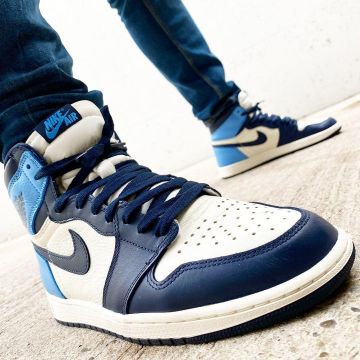 Jordan 1 Retro High Obsidian UNC sur le compte Instagram de @sneakerpixx