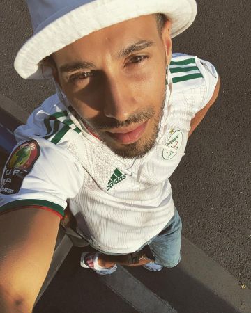 Camiseta argelina de N.O.S en la cuenta de Instagram de @pnl_nos