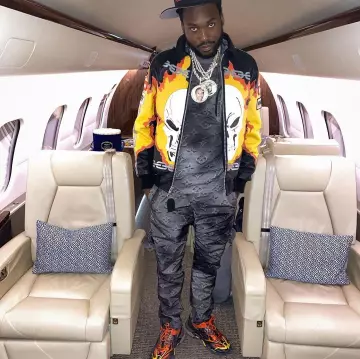 Chaussures Balenciaga  porté par meek mill  sur le compte Instagram de @meekmill 