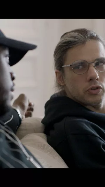 Lunettes de Orelsan sur le compte Instagram de @orelsan