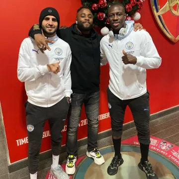 Les chaussettes montantes Nike portées par Benjamin Mendy sur le compte Instagram de @gradurofficiel243