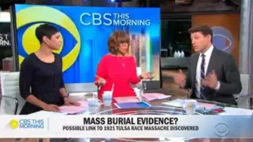 Chiara Boni La Petite Robe Rouge à Manches Longues Robe portée par Gayle King sur CBS, Ce Matin, 17 décembre 2019