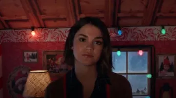 Cárdigan de suéter a rayas bronceado usado por Callie Adams Foster (Maia Mitchell) en Good Trouble Temporada 2 Episodio 9