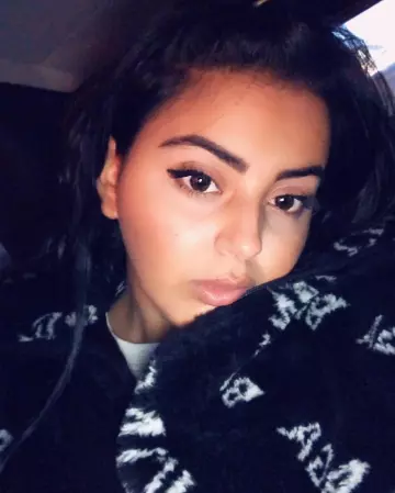 Coat opera balenciaga Marwa Loud on the account Instagram of @marwa_loud