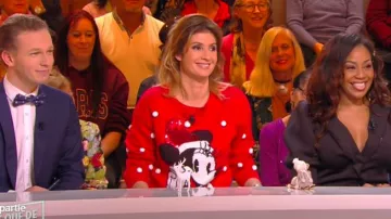 The pull of Noel Minnie Caroline Ithurbide in It is that of the tv !