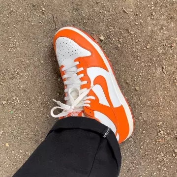 Nike Dunk High Retro QS “Syracuse” worn by oldmanalan on the account Instagram of @oldmanalan 