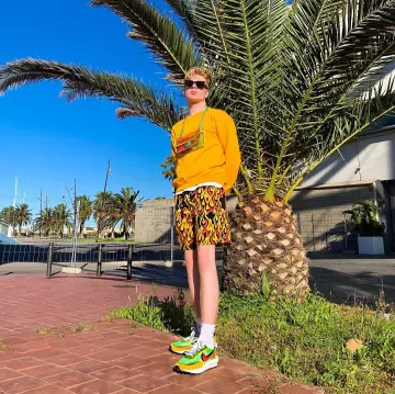Nike Sacai Waffle multi usada por gullyguyleo en la cuenta de Instagram de @gullyguyleo 
